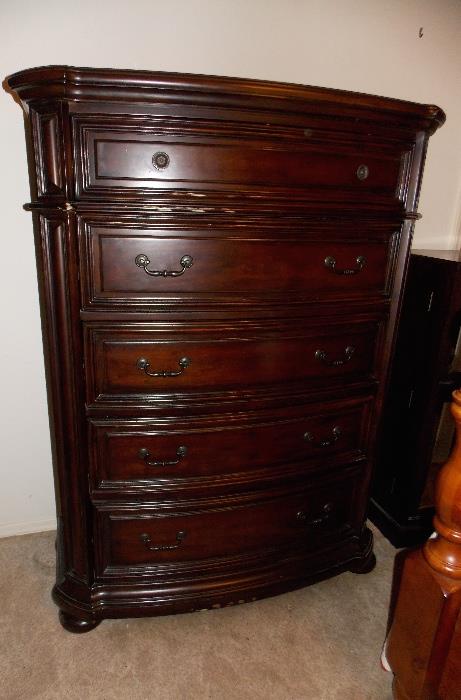 Beautiful large chest of drawers