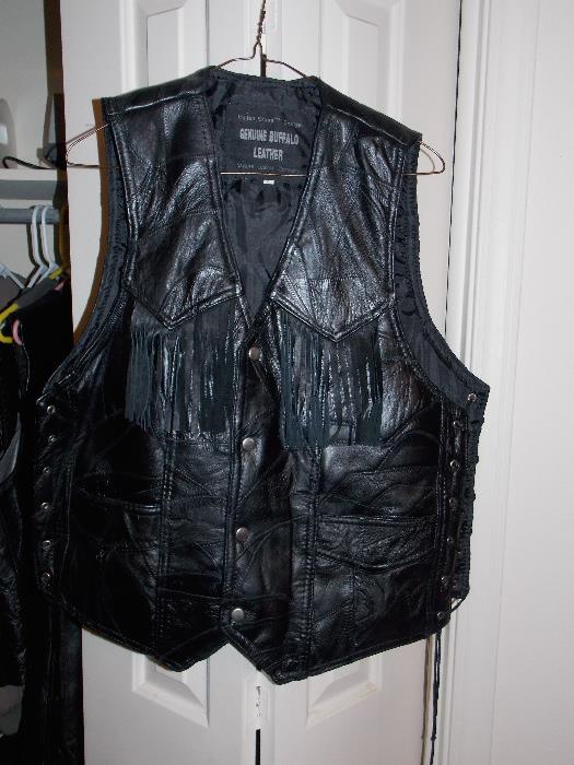 Men's buffalo leather vest with fringe