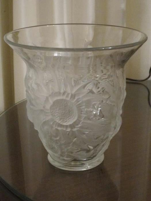 Veryls frosted crystal Alpine Thistle vase.