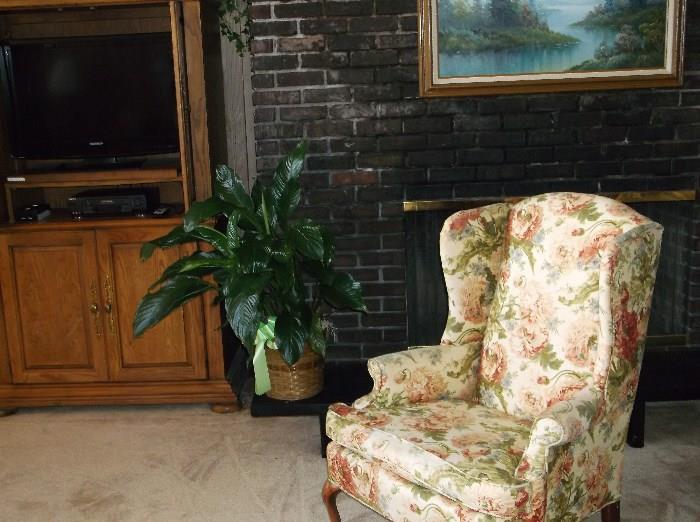 Wing back chair by Hickory Chair