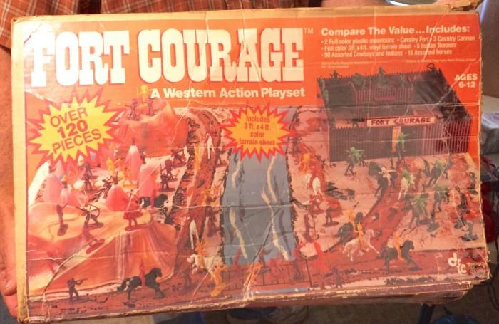 Fort Courage vintage playset