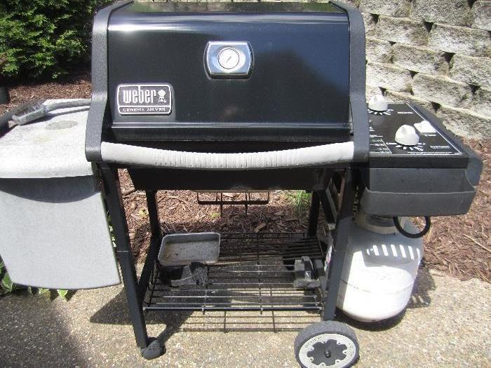 WEBER GRILL