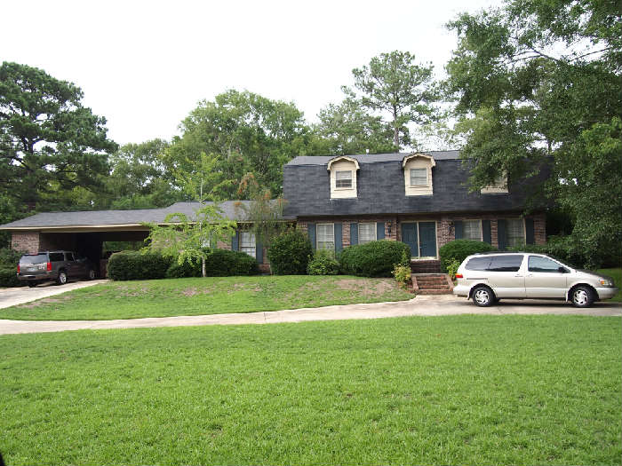 Nice home (4500 sq. ft.), full of great estate items!!