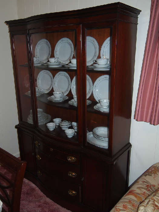 Mahogany china cabinet with set of Noritake china