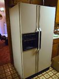 nice double door refridgerator