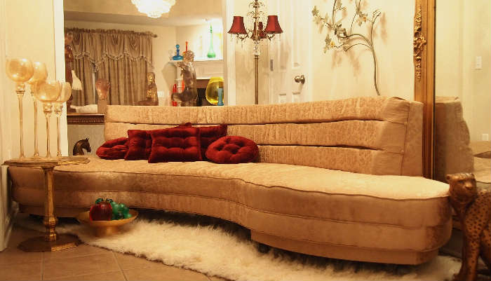 awesome vintage champagne lounge sofa!