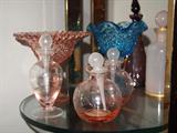 art glass including Fenton and perfume / scent bottles