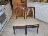 Upholstered folding chairs