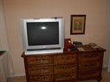 Samsung DVD/VHS television, bureau