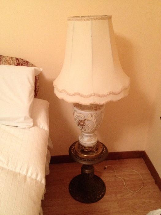 Small Brass Table, nice Lamp