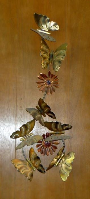 Mid Century Modern Brass and Copper Butterfly and Leaf Wall Hangings       http://bid.auctionbymayo.com/view-auctions/catalog/id/7753/lot/987184/?url=%2Fview-auctions%2Fcatalog%2Fid%2F7753%2F