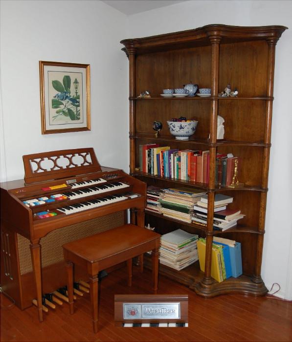 Wurlitzer Electric Organ