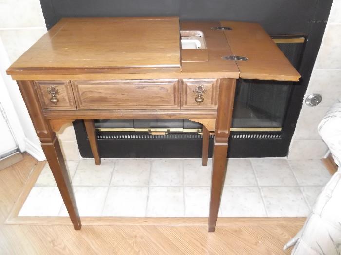 singer sewing machine with cabinet