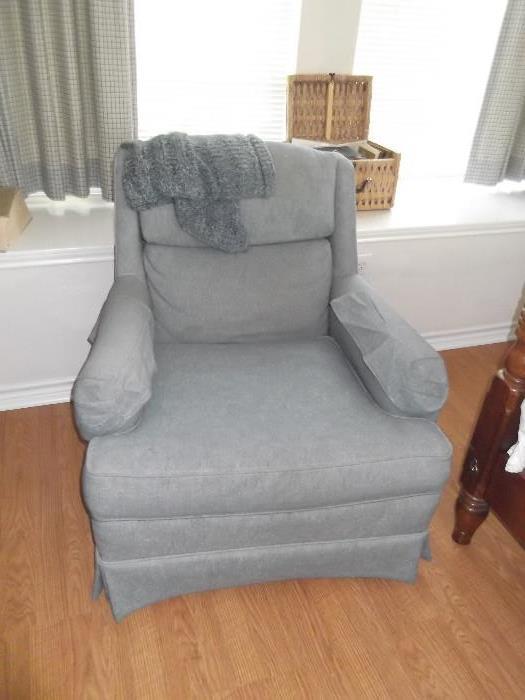 Drexell Chair