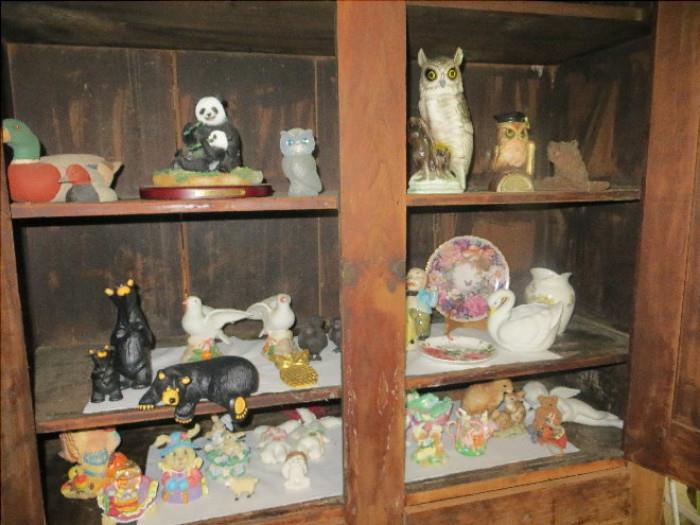 Collectibles, Decor & Inside of Cupboard