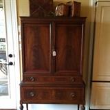                   Antique cabinet 