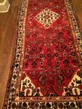           Fabulous  4 ft. x 12 ft. rug