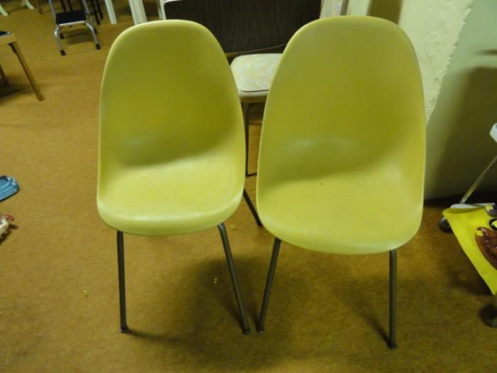 010 - Gold Retro Chairs
