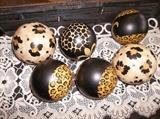 Ceramic balls