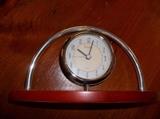 Bulova quartz desk clock