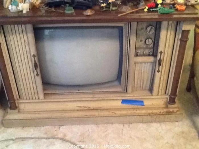Vintage Tv Console
