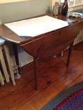 drop leaf table 