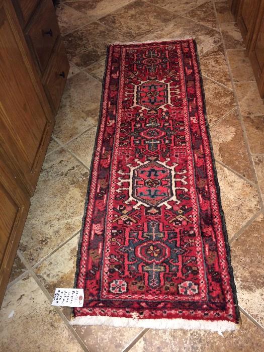       2 feet x 6 feet Persian Heriz antique rug