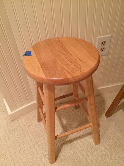 single stool, short