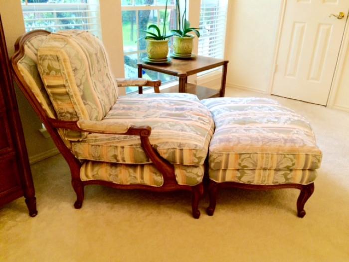 Newer, French Inspired Sitting Chair & Ottoman, w/ Pastel Colored Striped Brocade Fabric.