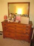 DRESSER/MIRROR/CHEST OF DRAWERS/NIGHTSTANDS/POSTER BED: $425