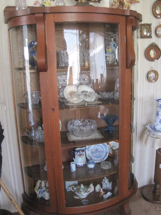 ANTIQUE CURVED GLASS CURIO CABINET 