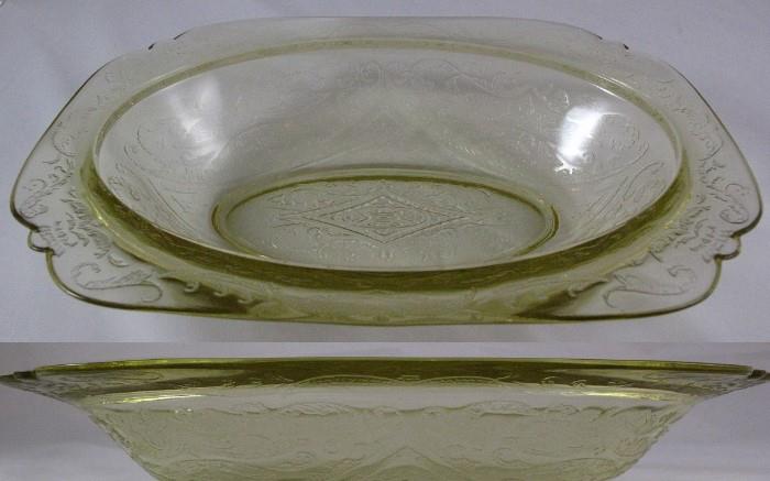 
Vintage Depression Era Federal Glass Co. "Madrid" 10' x 7" Yellow Oval Vegetable Bowl