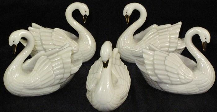 Lenox Porcelain Swan Figurine, Place Card Holder 
from Lenox's Classic Ivory Miniature Collection. Made of Fine Bone China. (5 ea) 2 1/4"H x 3"
