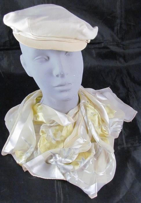 Vintage "Marchand" of Texas  Ivory Linen  Bib Front Hat
