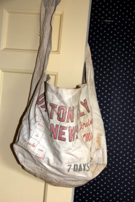 Dayton Daily News Vintage Paper carrier's Bag