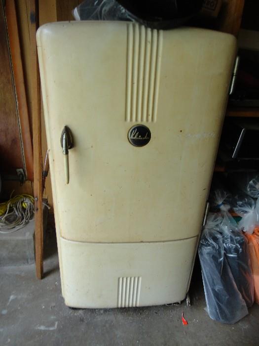 antique refrigerator
