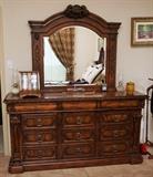 Bedroom dresser (3 pc set)