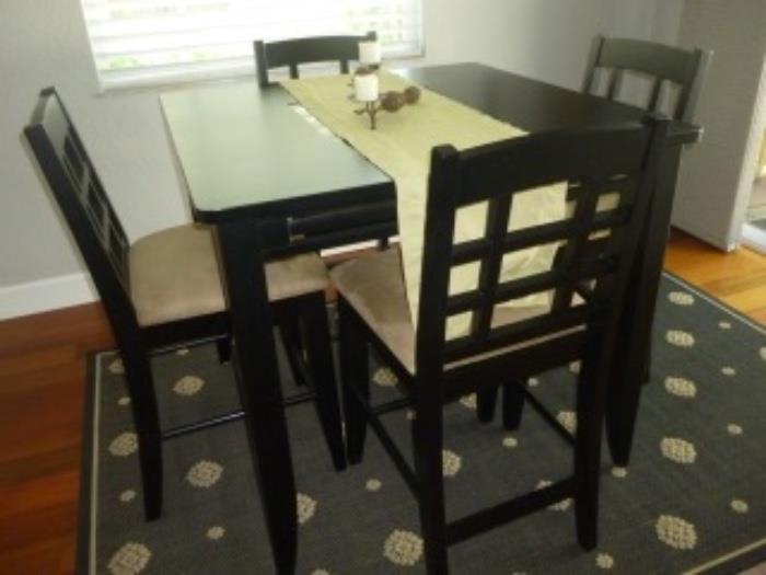 High Dining Table (36") w/ 4 chairs (24") American Signature $160