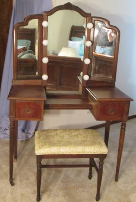Antique Three Fold Vanity With Bench.  Custom lights not original.  Can be easily removed.