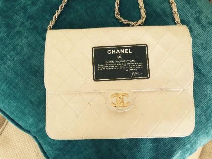 Vintage/Retro Chanel Bag with original registration 