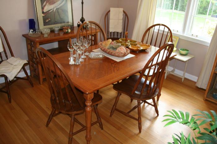 Dining table & chairs