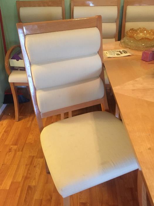 6 CHAIRS 2 W/ARMS