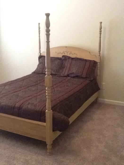 Full sized French Country bed