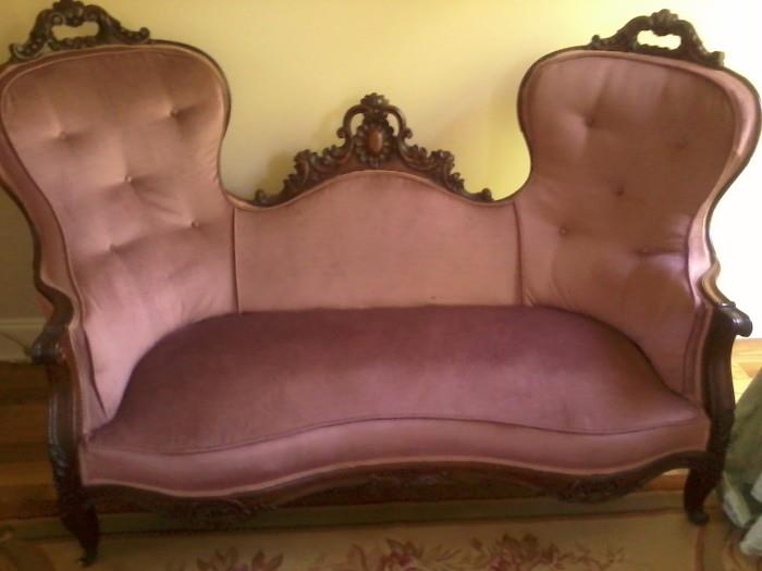 victorian 1800's courting sofa