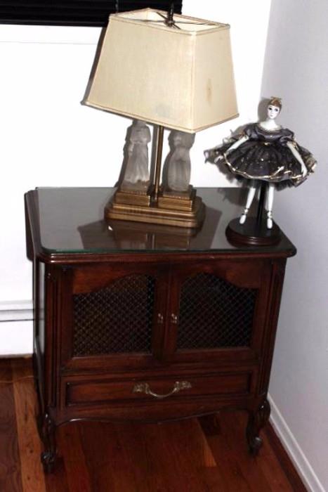 Night Stand & Lamps