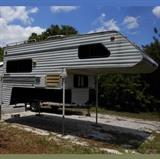 LANCE Truck Camper in Nice Condition