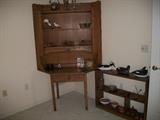 CORNER CABINET