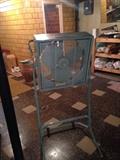 VINTAGE BLUE STAND UP FAN THAT WORKS!