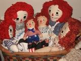 Raggedy Ann and Raggedy Andy dolls