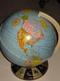 1960 vintage Ohio heart company metal globe-Bryan Ohio-D174, perfect condition with no fading